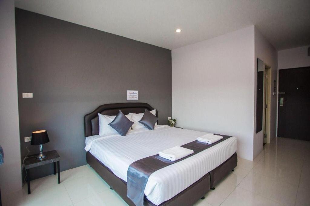 The Bed Hotel Phitsanulok Exterior foto